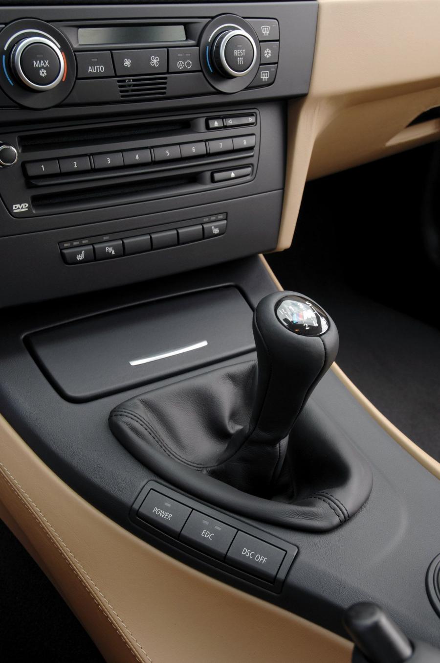  BMW M3 2009 года  (фото 5 из 38)
